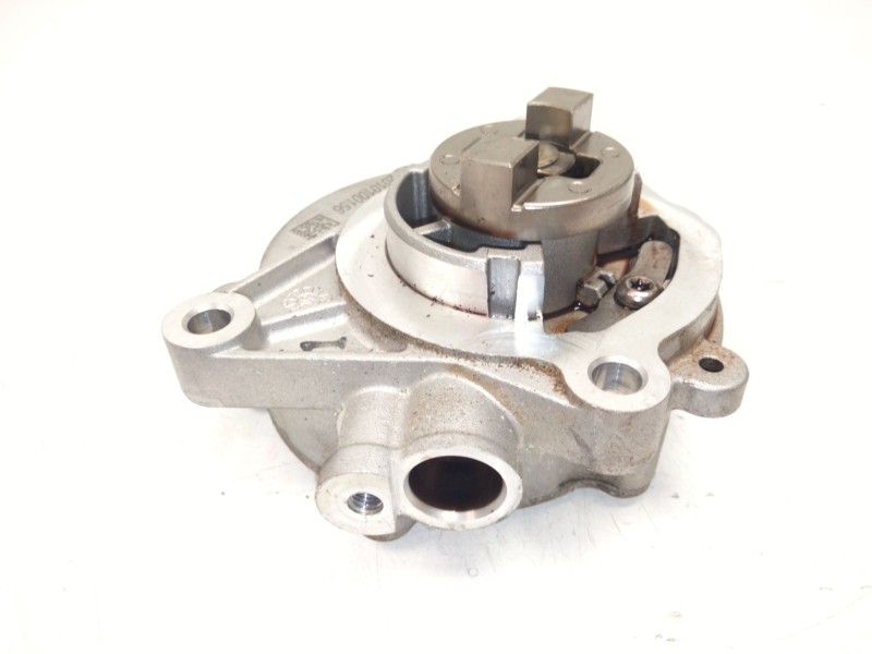 Recambio de bomba aceite para peugeot referencia OEM IAM   