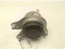 SOPORTE MOTOR DERECHO INFERIOR A2052406717 