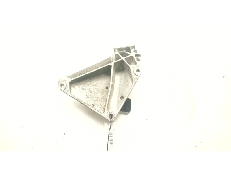 Recambio de soporte motor derecho superior para bmw 3 touring (e91) 335 d referencia OEM IAM 22116760311-05  