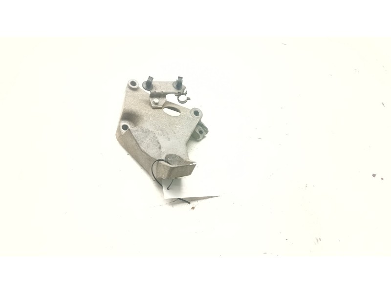 Recambio de soporte motor izquierdo superior para bmw 3 touring (e91) 320 d referencia OEM IAM 2211677504-01  
