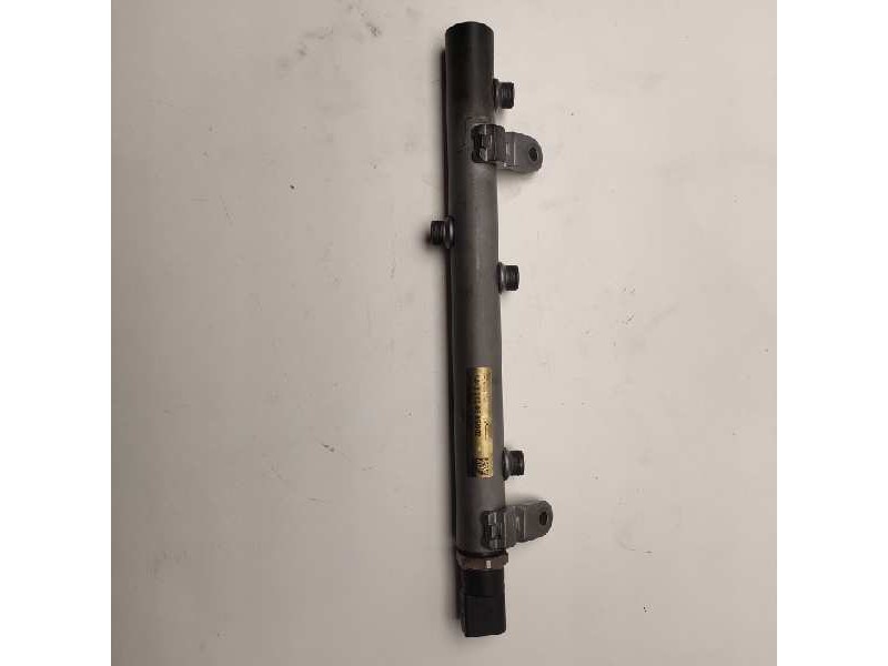 Recambio de rampa inyectora para mercedes-benz clase cls (w219) 3.0 cdi cat referencia OEM IAM A6420700695  