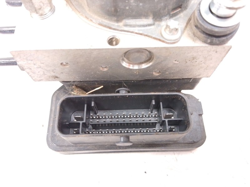 Recambio de abs para nissan pulsar hatchback (c13) 1.2 dig-t referencia OEM IAM   