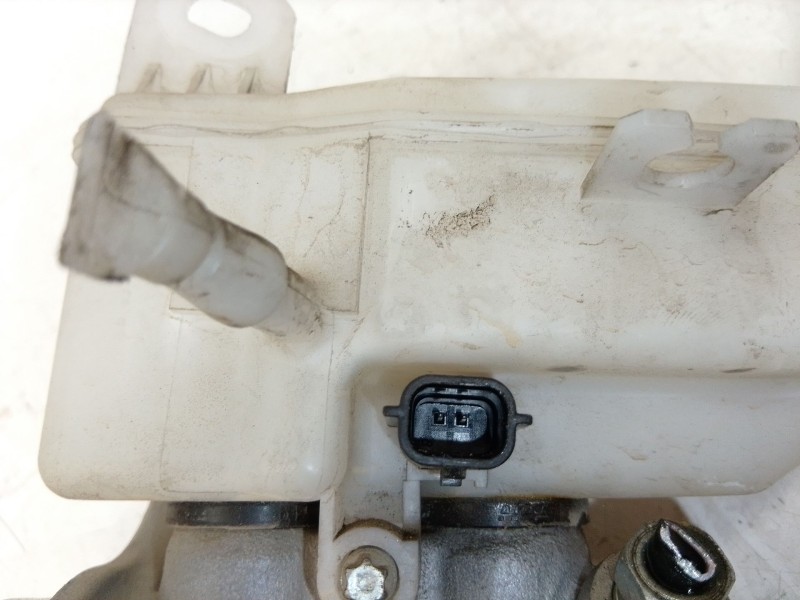 Recambio de bomba freno para nissan pulsar hatchback (c13) 1.2 dig-t referencia OEM IAM   