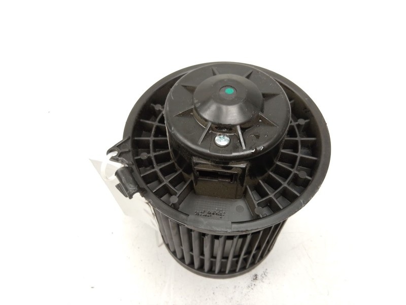 Recambio de motor calefaccion para nissan pulsar hatchback (c13) 1.2 dig-t referencia OEM IAM   