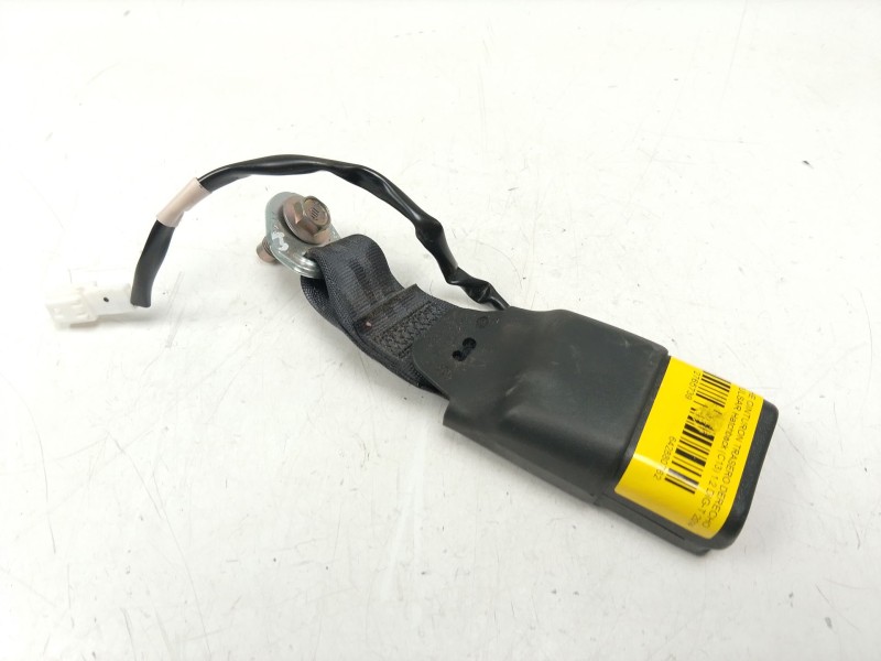 Recambio de enganche cinturon trasero derecho para nissan pulsar hatchback (c13) 1.2 dig-t referencia OEM IAM   