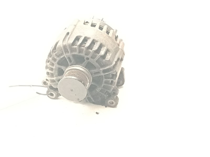 Recambio de alternador para volkswagen transporter t5 furgoneta (7ha, 7hh, 7ea, 7eh) 2.0 tdi 4motion referencia OEM IAM FG18T062
