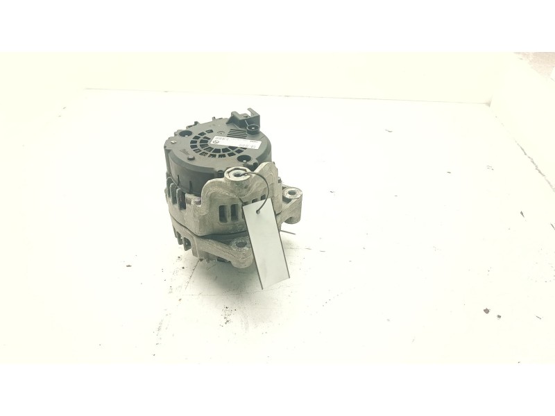 Recambio de alternador para bmw 3 (f30, f80) 320 d referencia OEM IAM 85119890  