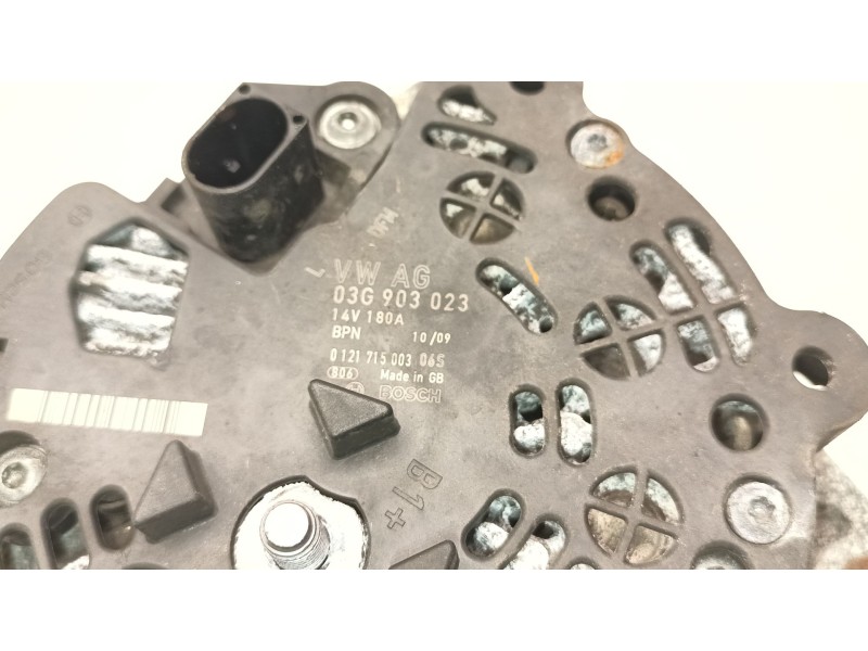 Recambio de alternador para volkswagen passat b6 (3c2) 2.0 tdi 16v referencia OEM IAM 03G903023  