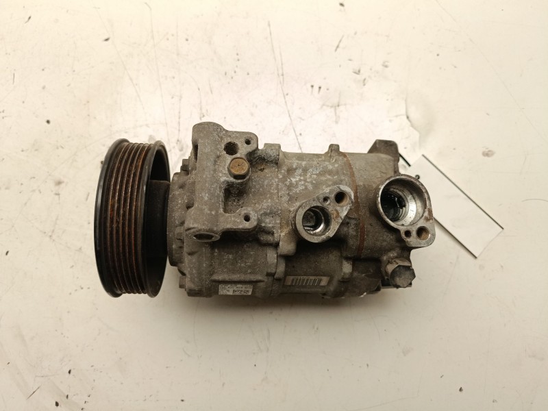 Recambio de compresor aire acondicionado para seat leon (5f1) 2.0 tdi referencia OEM IAM 5Q0820803F  