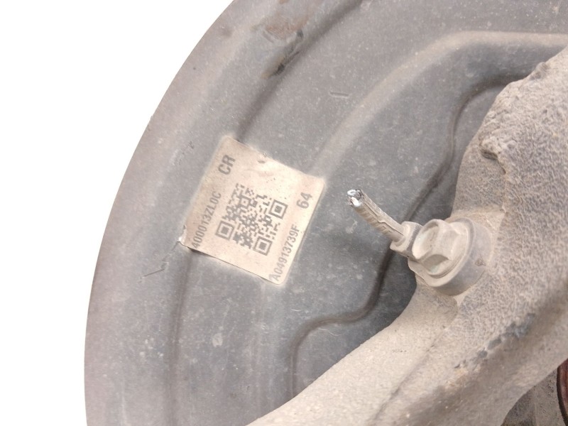 Recambio de buje trasero izquierdo para nissan pulsar hatchback (c13) 1.2 dig-t referencia OEM IAM   