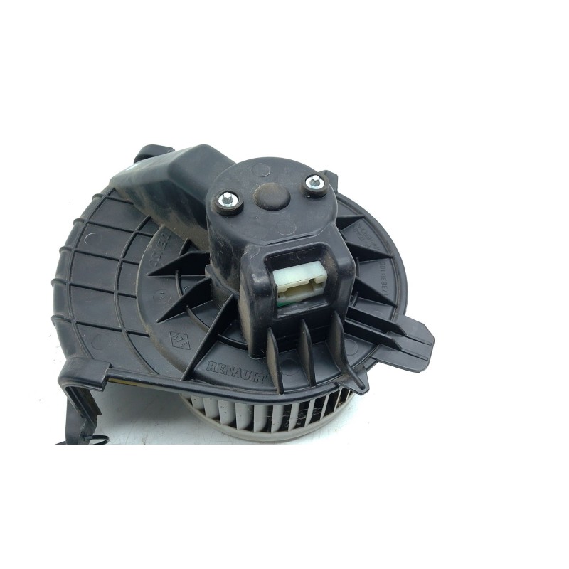 Recambio de motor calefaccion para opel movano b pritsche/kipper/koffer 2.3 cdti referencia OEM IAM 173830100  