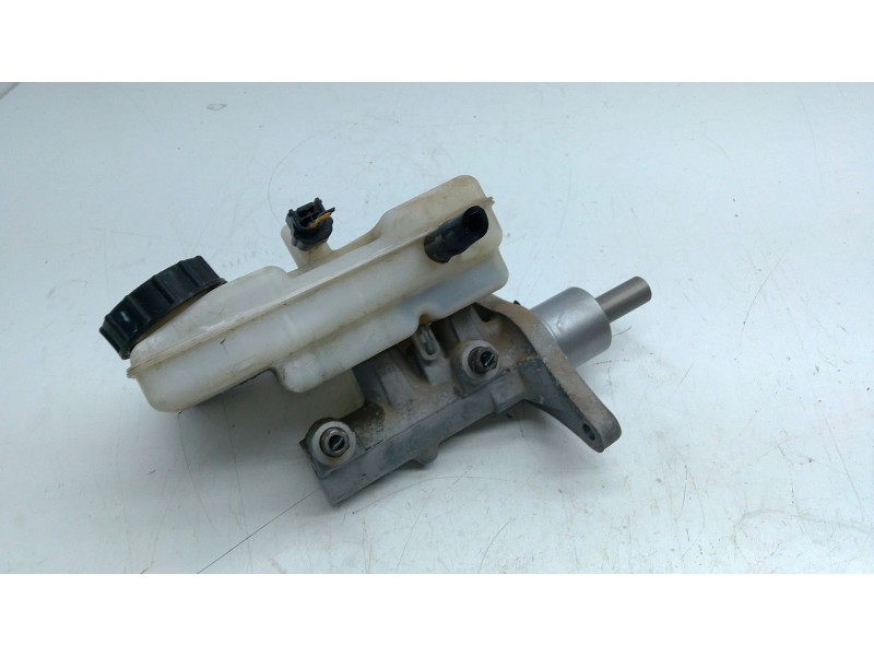 Recambio de bomba freno para opel movano b pritsche/kipper/koffer 2.3 cdti referencia OEM IAM 03350890491  
