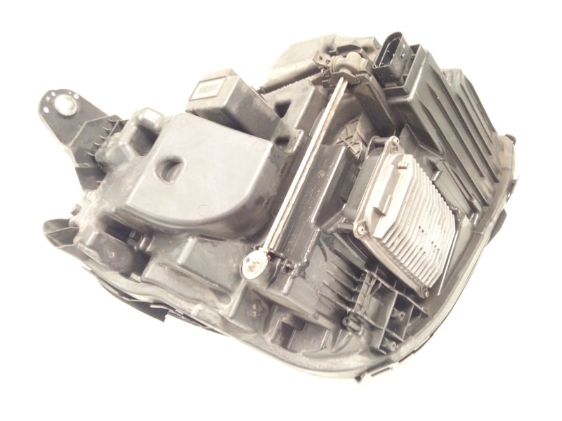 Recambio de faro izquierdo para mercedes-benz clase e (w213) e 220 d (213.004) referencia OEM IAM A2139063904  
