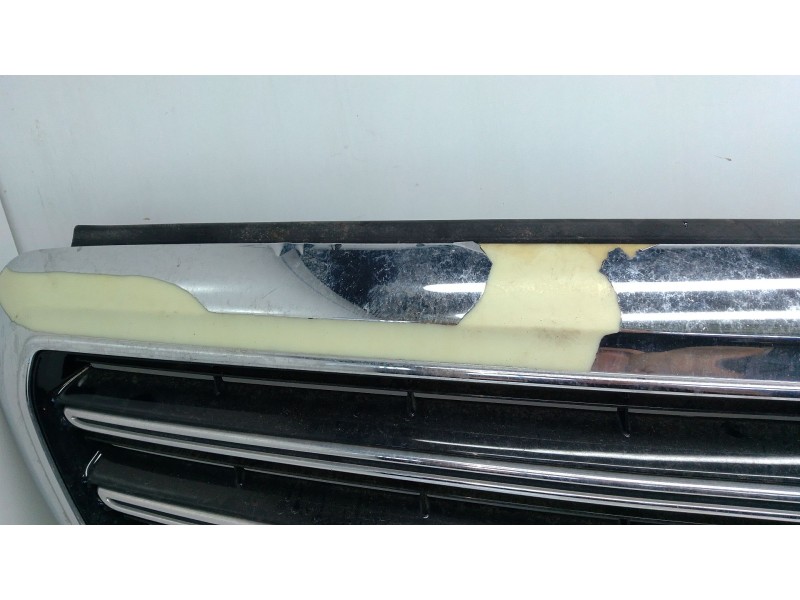Recambio de rejilla delantera para mercedes-benz clase e (w213) e 220 d (213.004) referencia OEM IAM   