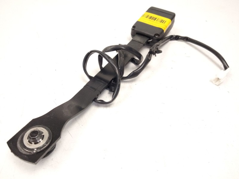 Recambio de enganche delantero derecho para nissan pulsar hatchback (c13) 1.2 dig-t referencia OEM IAM   