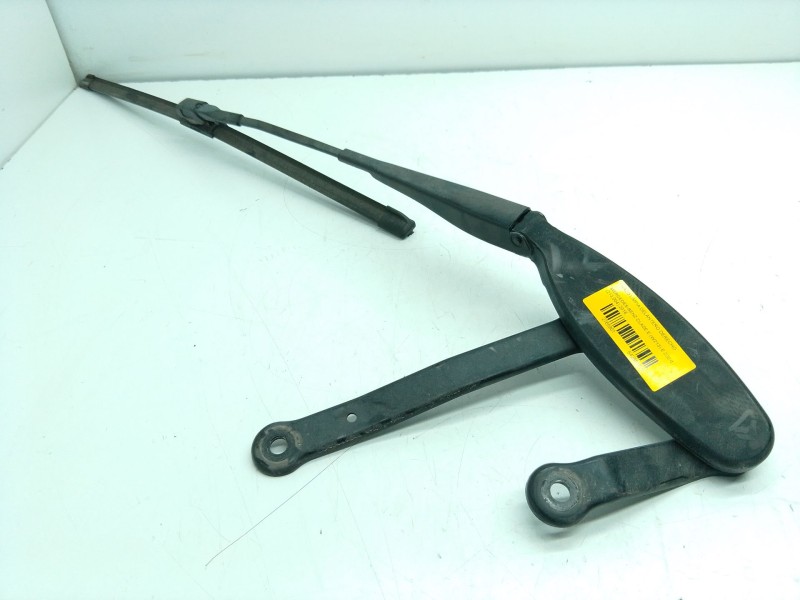 Recambio de brazo limpia delantero derecho para mercedes-benz clase e (w213) e 220 d (213.004) referencia OEM IAM   