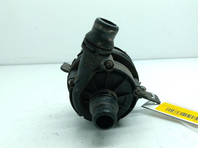 Recambio de bomba agua electrica para mercedes-benz clase e (w213) e 220 d (213.004) referencia OEM IAM   