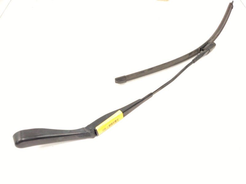 Recambio de brazo limpia delantero izquierdo para mercedes-benz clase e (w213) e 220 d (213.004) referencia OEM IAM A2138205302 