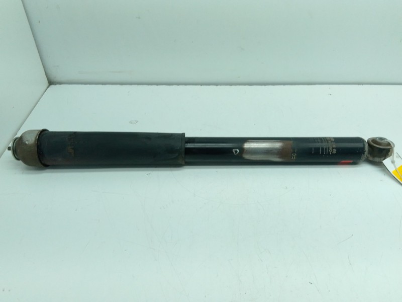 Recambio de amortiguador trasero derecho para nissan pulsar hatchback (c13) 1.2 dig-t referencia OEM IAM   