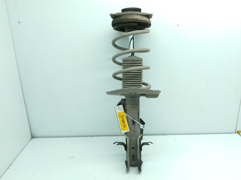 Recambio de amortiguador delantero derecho para nissan pulsar hatchback (c13) 1.2 dig-t referencia OEM IAM   