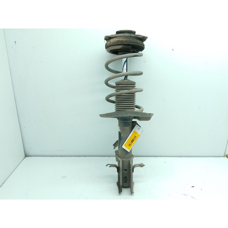 Recambio de amortiguador delantero izquierdo para nissan pulsar hatchback (c13) 1.2 dig-t referencia OEM IAM   