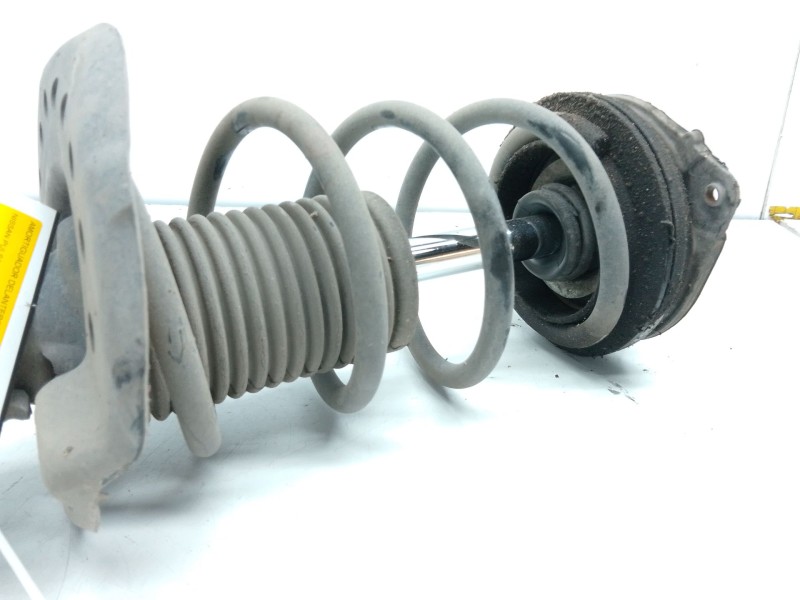Recambio de amortiguador delantero izquierdo para nissan pulsar hatchback (c13) 1.2 dig-t referencia OEM IAM   