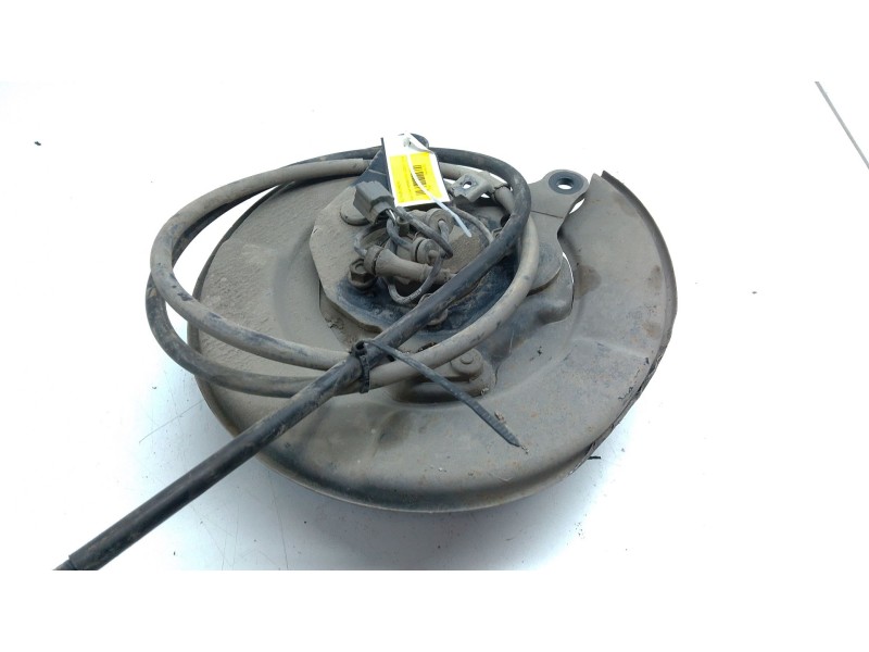 Recambio de buje trasero derecho para nissan pulsar hatchback (c13) 1.2 dig-t referencia OEM IAM   