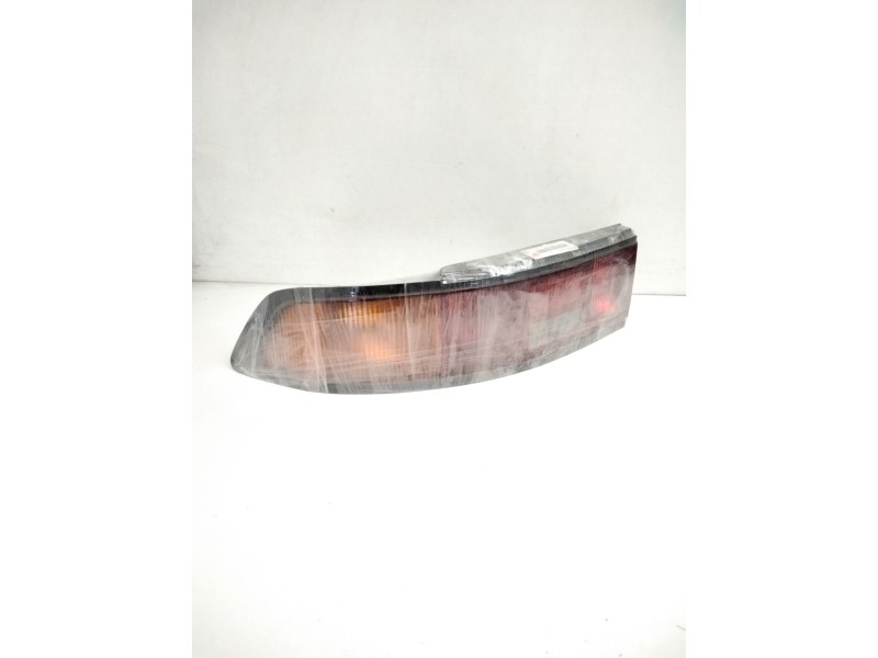Recambio de piloto trasero izquierdo para mazda 323 berlina (bg) glx referencia OEM IAM 0431321L  
