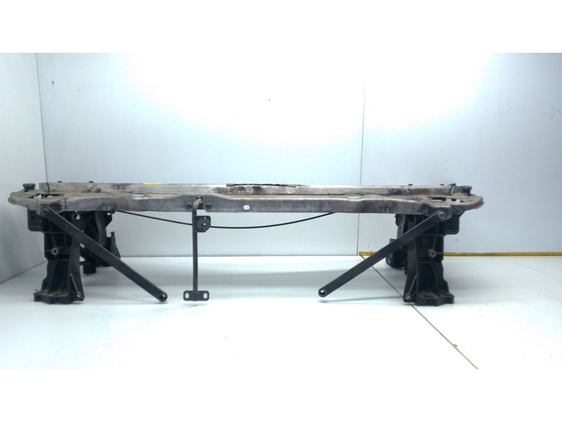 Recambio de panel frontal para mercedes-benz clase e (w213) e 220 d (213.004) referencia OEM IAM   