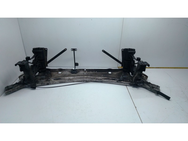 Recambio de panel frontal para mercedes-benz clase e (w213) e 220 d (213.004) referencia OEM IAM   