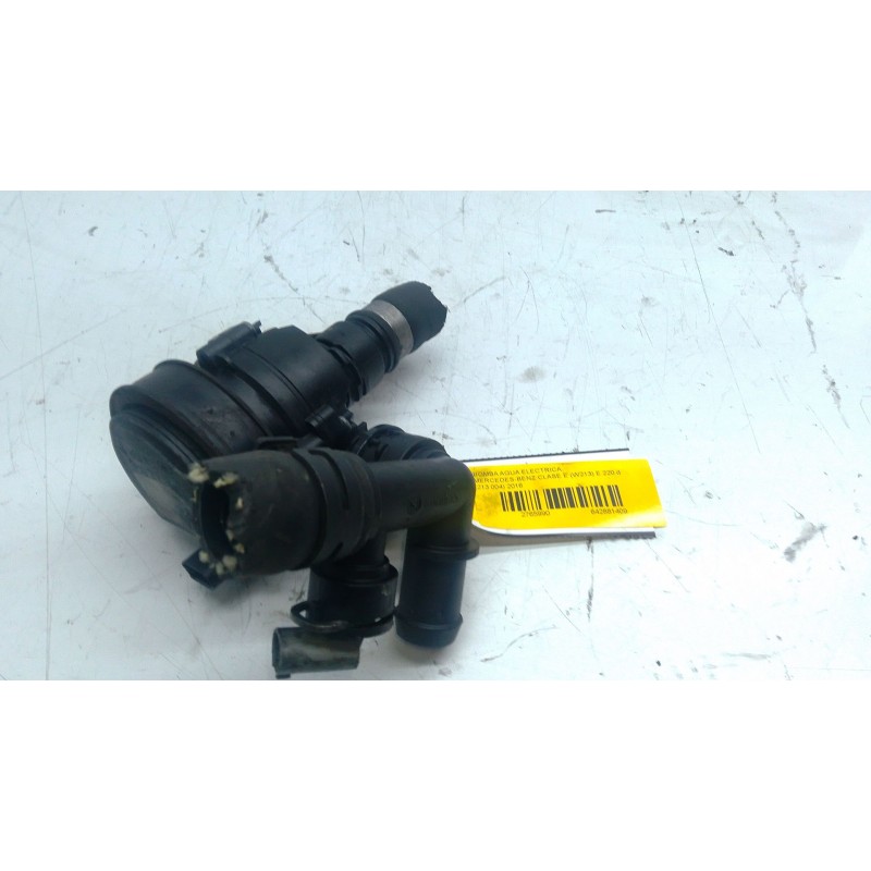 Recambio de bomba agua electrica para mercedes-benz clase e (w213) e 220 d (213.004) referencia OEM IAM   