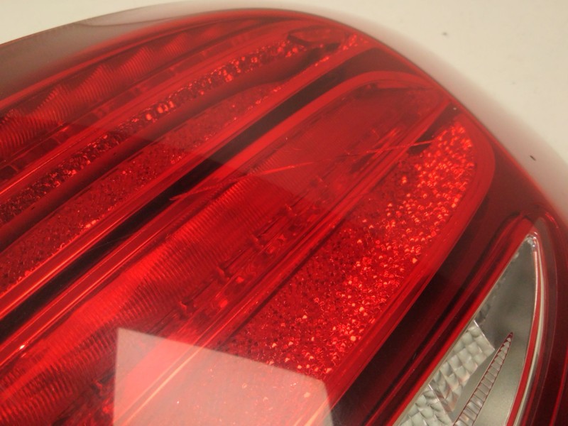Recambio de piloto trasero derecho para mercedes-benz clase e (w213) e 220 d (213.004) referencia OEM IAM   