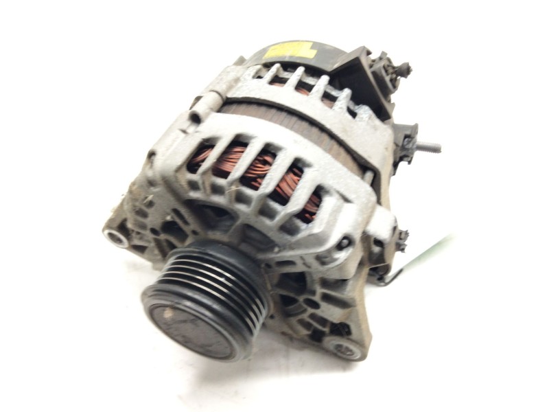 Recambio de alternador para kia sportage 1.7 crdi cat referencia OEM IAM 373002A850  