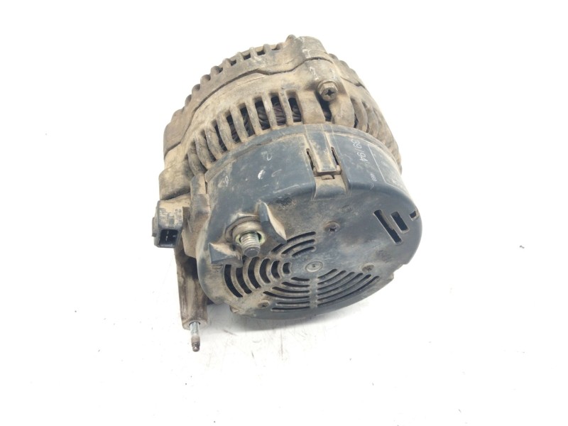 Recambio de alternador para volkswagen polo berlina (6n1) 1.6 referencia OEM IAM 028903025H  