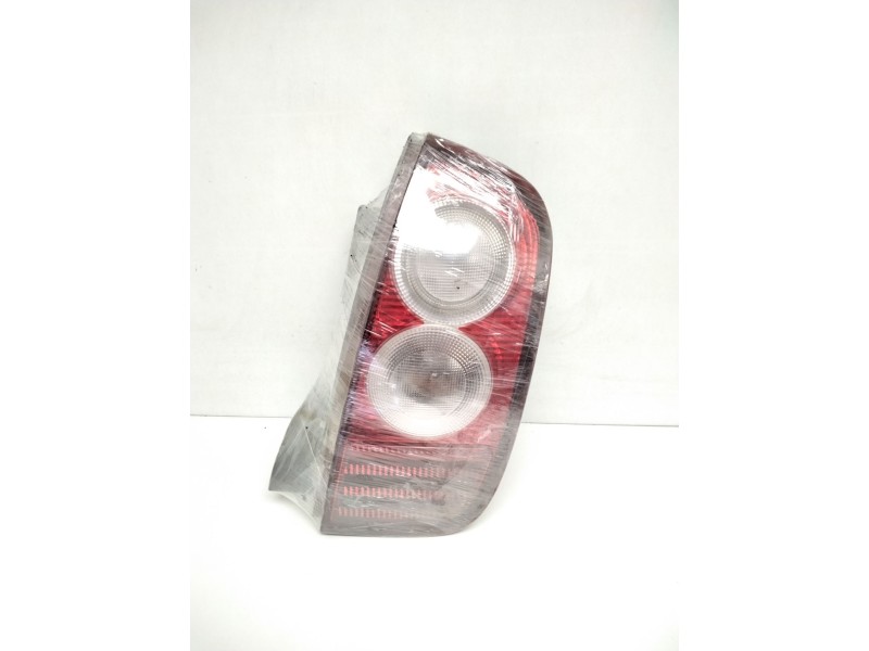 Recambio de piloto trasero derecho para nissan micra (k12e) acenta referencia OEM IAM 89030758 26550AX720 