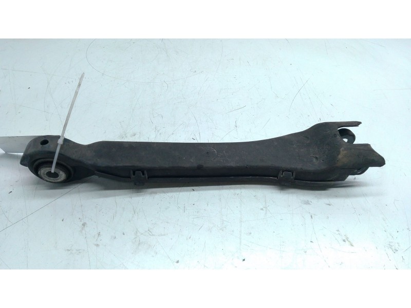 Recambio de brazo suspension inferior trasero izquierdo para mercedes-benz clase e (w213) e 220 d (213.004) referencia OEM IAM  