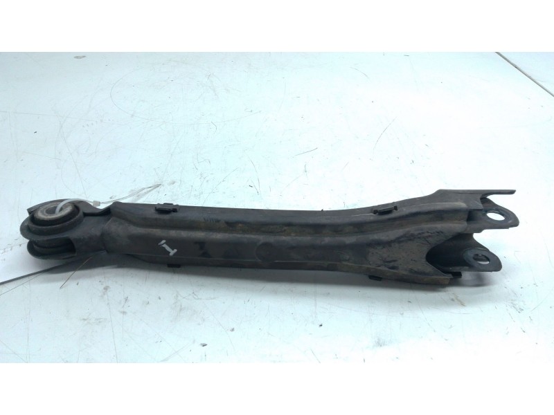 Recambio de brazo suspension inferior trasero izquierdo para mercedes-benz clase e (w213) e 220 d (213.004) referencia OEM IAM  