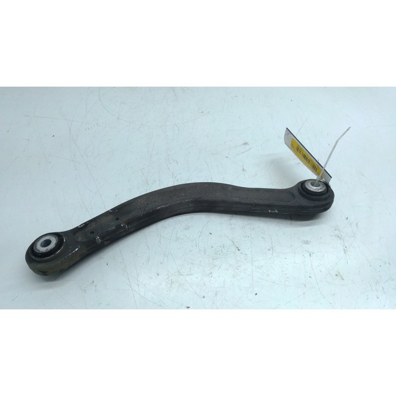 Recambio de brazo suspension superior trasero izquierdo para mercedes-benz clase e (w213) e 220 d (213.004) referencia OEM IAM 2