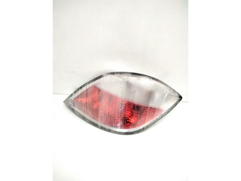 Recambio de piloto trasero derecho para opel astra h berlina essentia referencia OEM IAM 342691834  