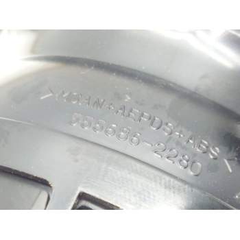 Recambio de aireador derecho para toyota auris referencia OEM IAM 5556862280  