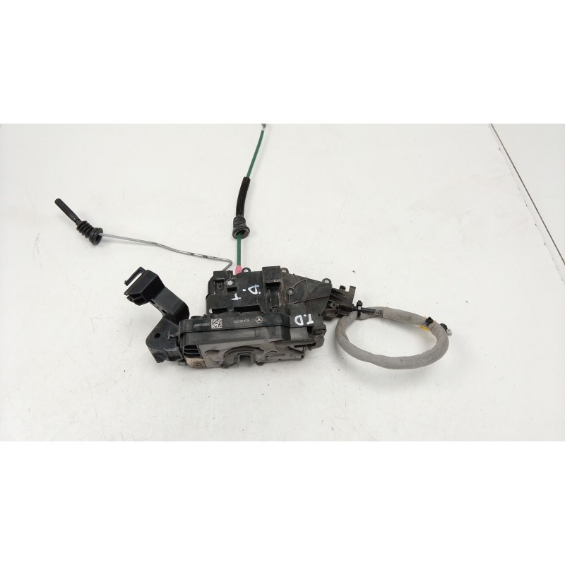 Recambio de cerradura porton trasera derecha para mercedes-benz clase e (w213) e 220 d (213.004) referencia OEM IAM A0997303800 
