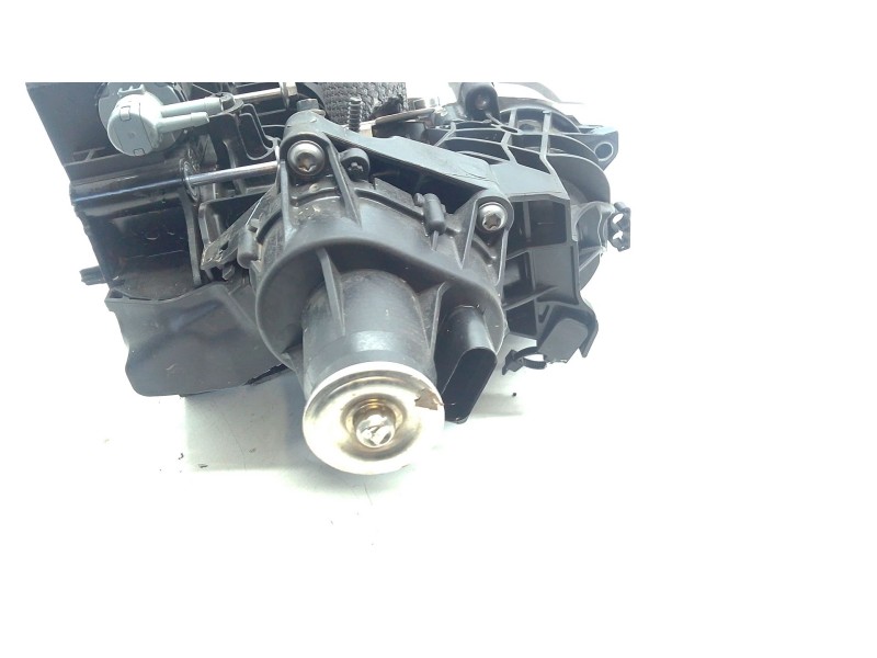 Recambio de colector admision para volvo xc60 ii (246) b4 mild-hybrid awd referencia OEM IAM   