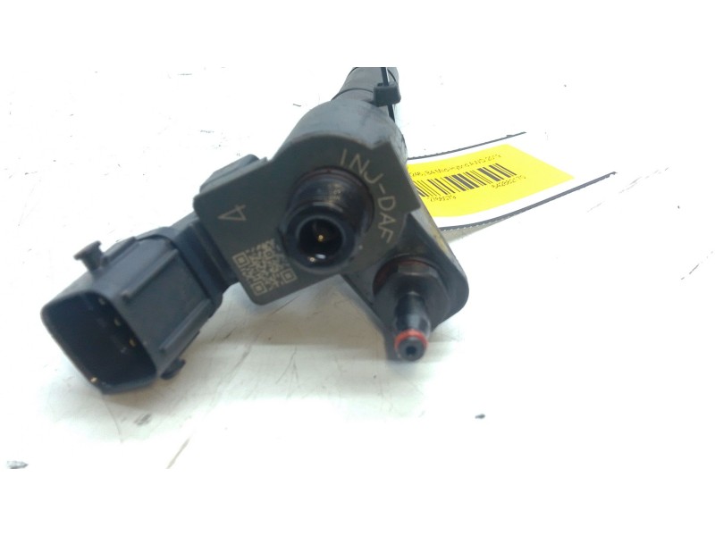 Recambio de inyector para volvo xc60 ii (246) b4 mild-hybrid awd referencia OEM IAM 32140080  