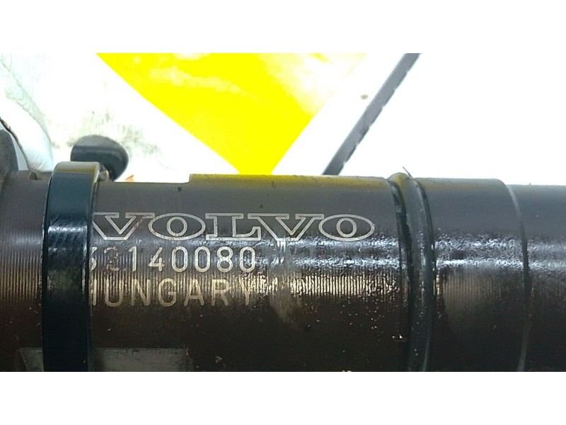 Recambio de inyector para volvo xc60 ii (246) b4 mild-hybrid awd referencia OEM IAM   