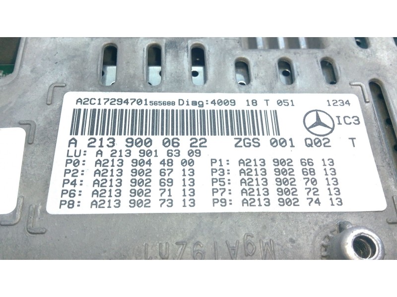 Recambio de cuadro instrumentos para mercedes-benz clase e (w213) e 220 d (213.004) referencia OEM IAM A2139000622  