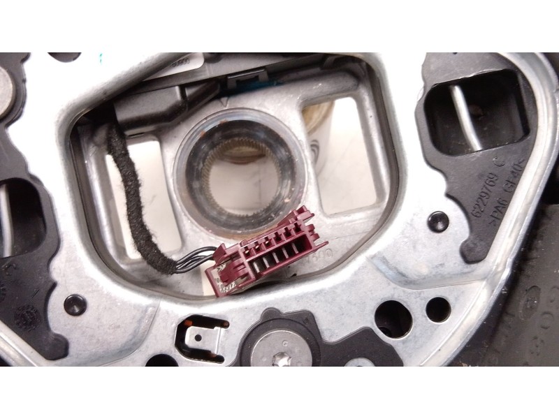 Recambio de volante para mercedes-benz clase e (w213) e 220 d (213.004) referencia OEM IAM   