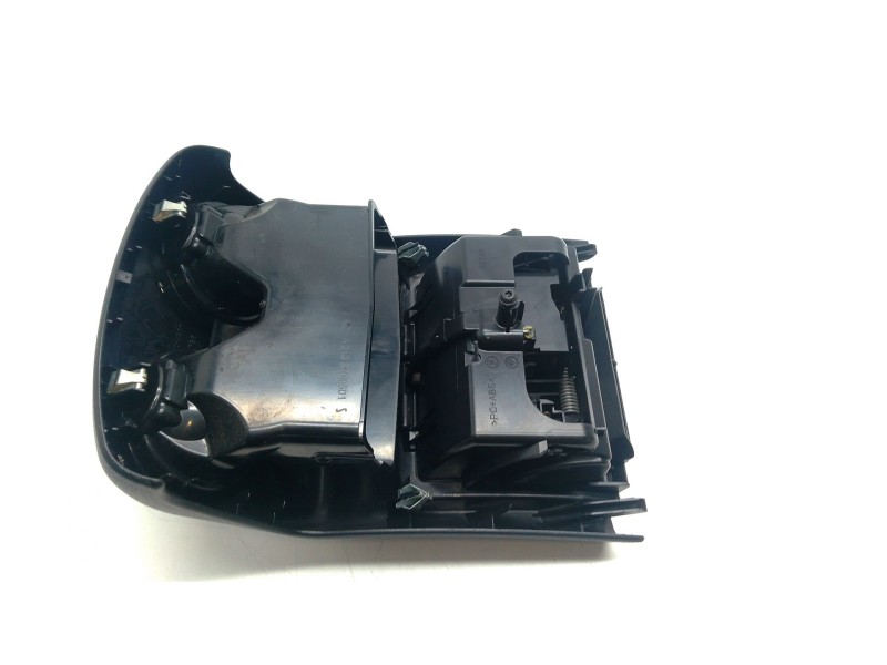 Recambio de aireador trasero central para mercedes-benz clase e (w213) e 220 d (213.004) referencia OEM IAM A2138309501  