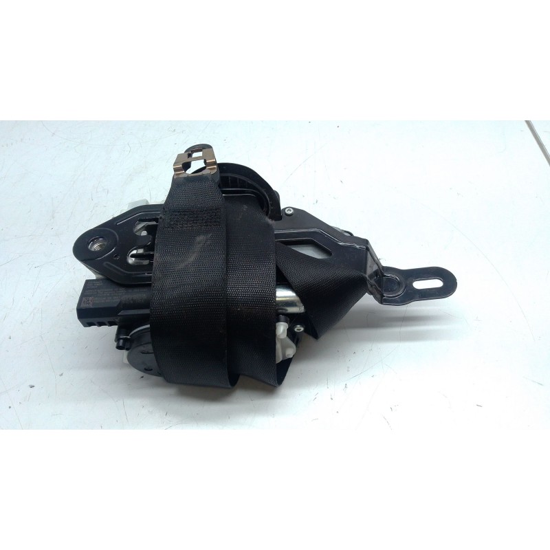 Recambio de cinturon seguridad delantero izquierdo para mercedes-benz clase e (w213) e 220 d (213.004) referencia OEM IAM   