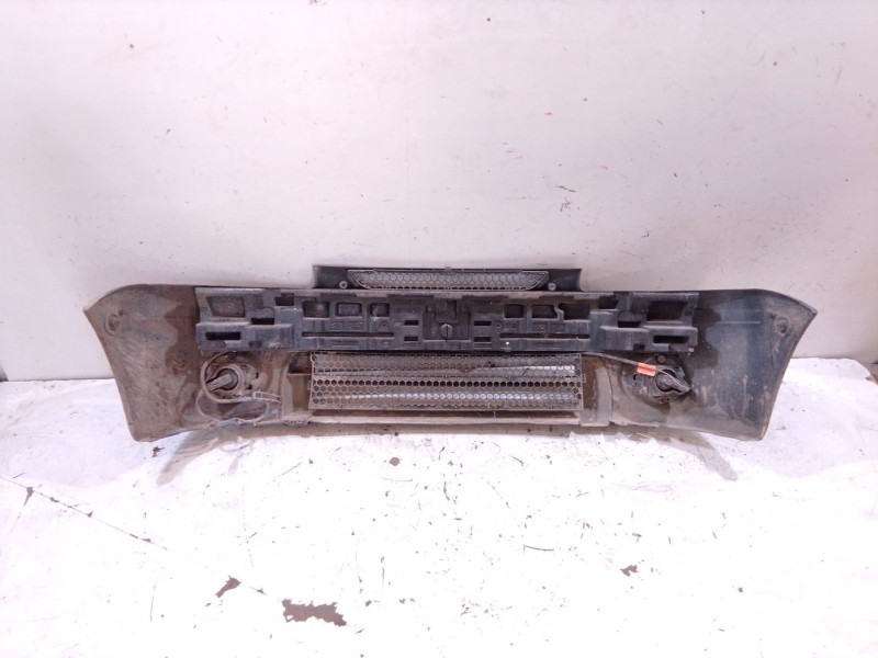 Recambio de paragolpes delantero para renault kangoo (kc0/1_) 1.9 dci 4x4 (kc0v) referencia OEM IAM   
