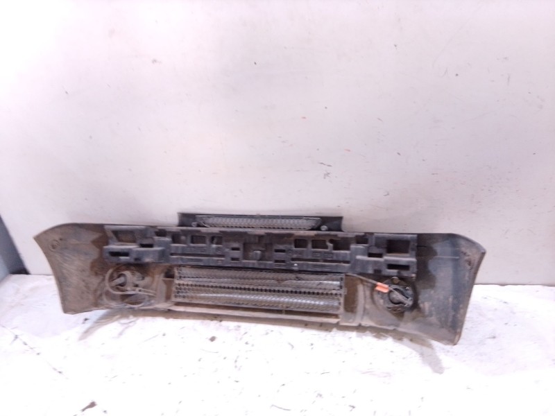 Recambio de paragolpes delantero para renault kangoo (kc0/1_) 1.9 dci 4x4 (kc0v) referencia OEM IAM   